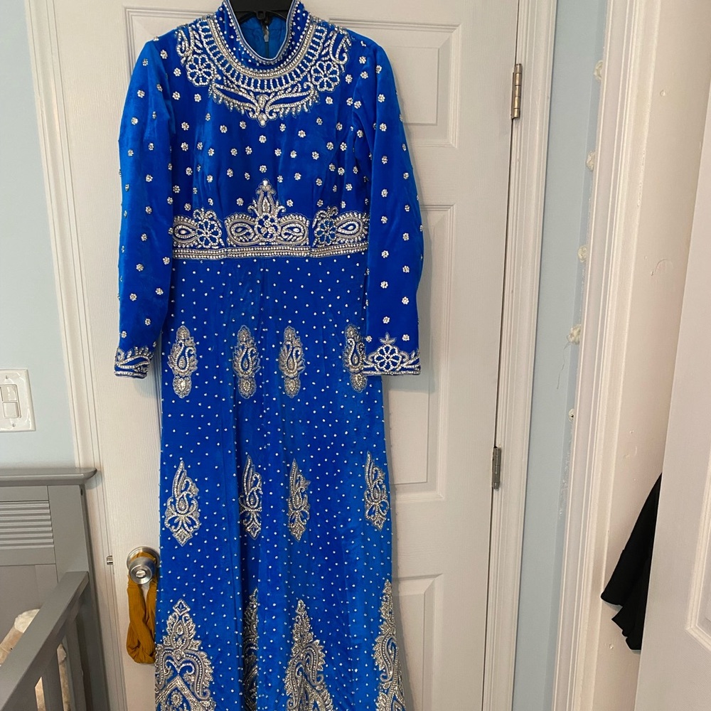 Women’s Indian dress